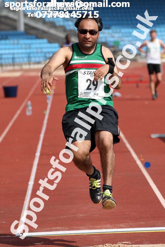 Senior mens long jump, Northern Senior and Under-20s Champs., Sports City, Manchester. Photo: David T. Hewitson/Sports for All Pics